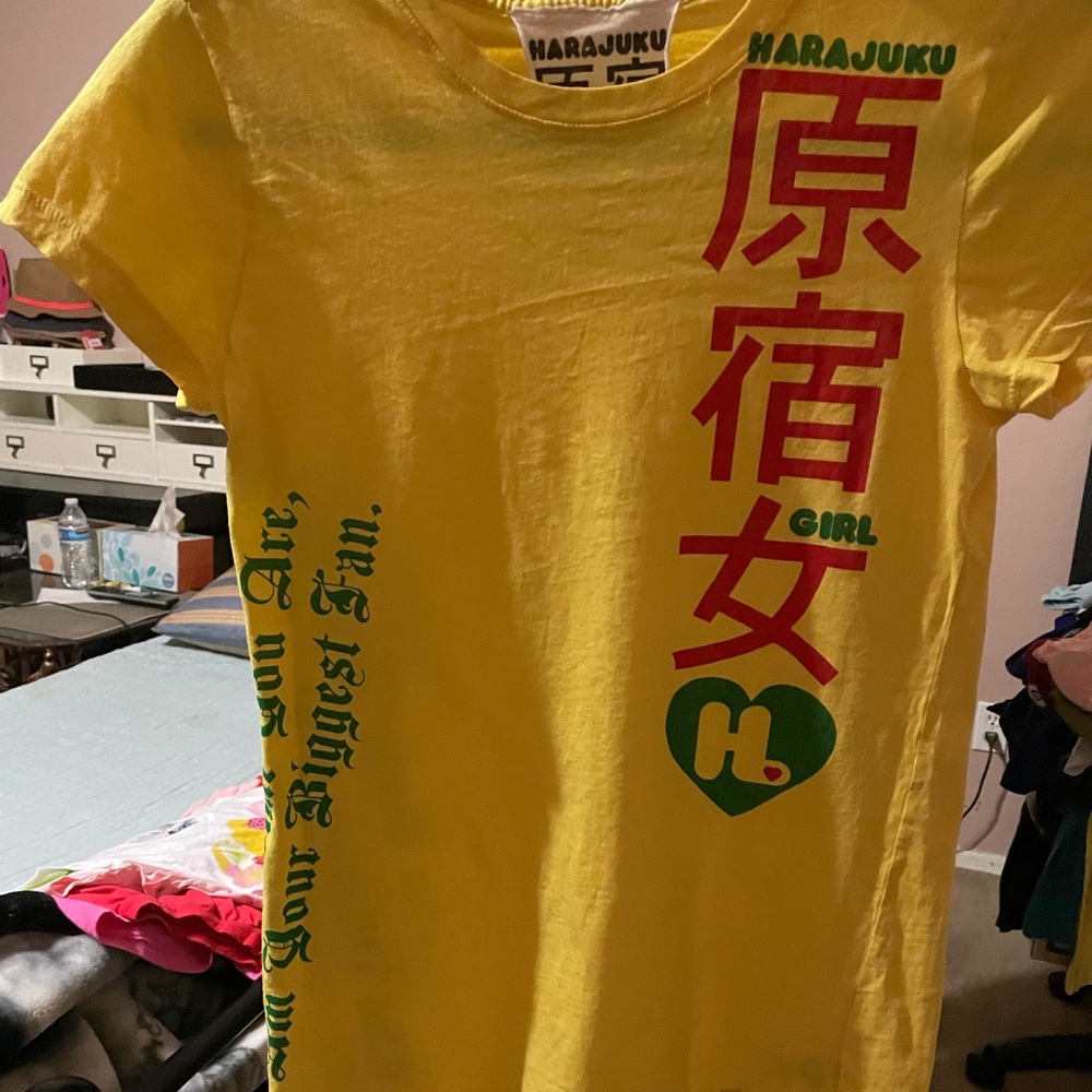 Harajuku Lovers T Shirt Yellow “Harajuku Girls” size M